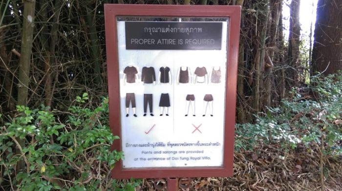 required dress code in thailand