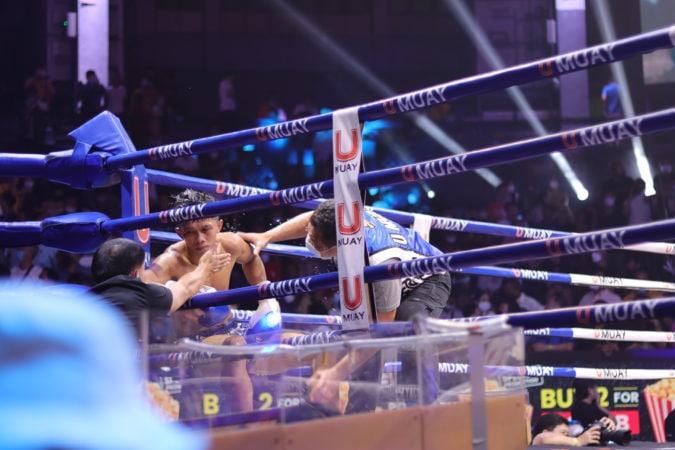 ringside-seating