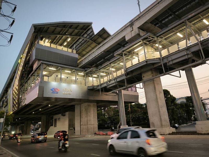 MRT Kalanton in Bangkok suburbs