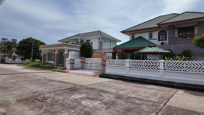 rayong gated community