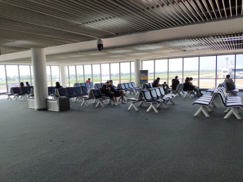 zone d'attente aéroport don mueng