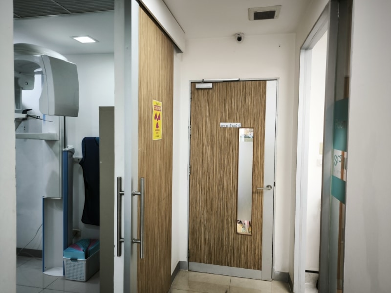 xray room smile signature Srinakarin
