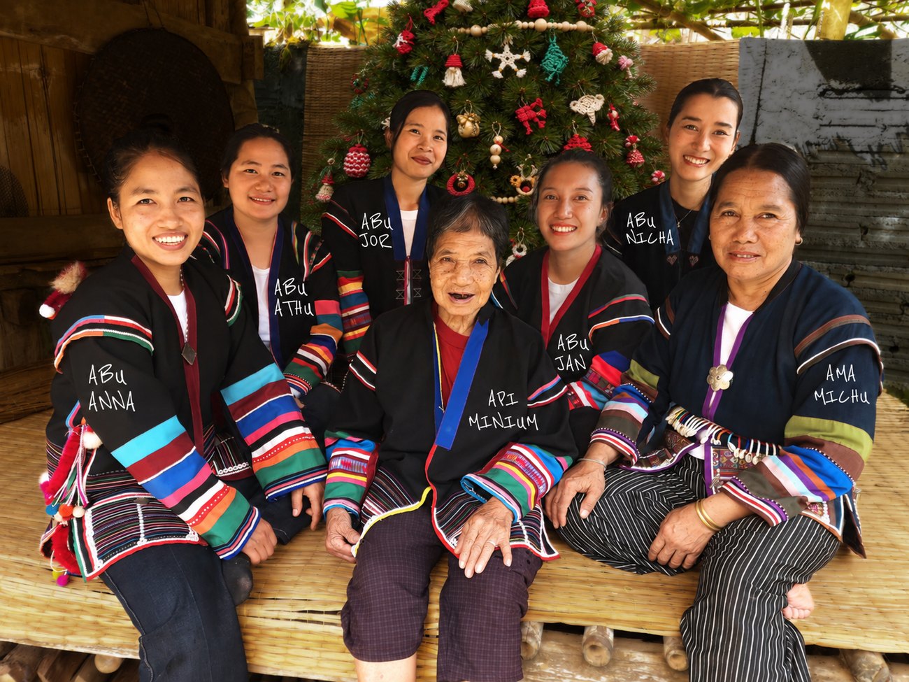 Das Akha-Ma-De-Team im Dorf Asha, Chiang Rai
