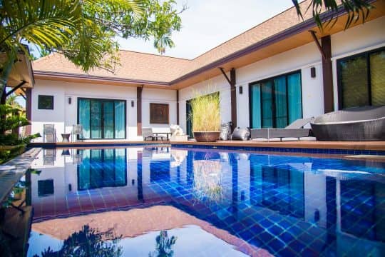 retire in phuket